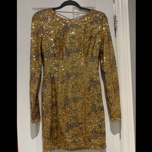Gold Guess Sequin Dress 👗